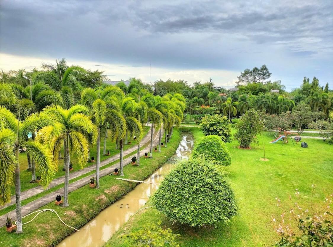 Les Hameaux De L'Orient Hotel Thành Pho Ho Chí Minh Esterno foto