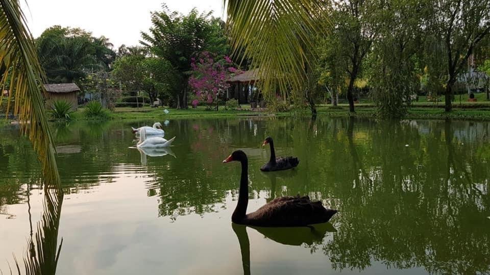 Les Hameaux De L'Orient Hotel Thành Pho Ho Chí Minh Esterno foto